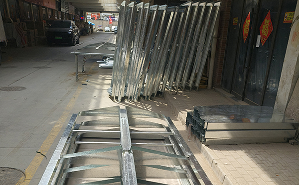 2025排烟窗维护周期与电动开启故障排查